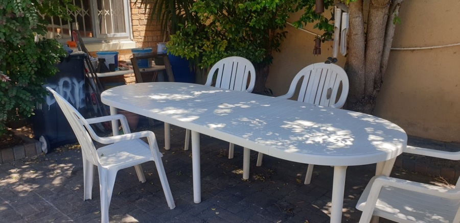 3 Bedroom Property for Sale in Table View Western Cape